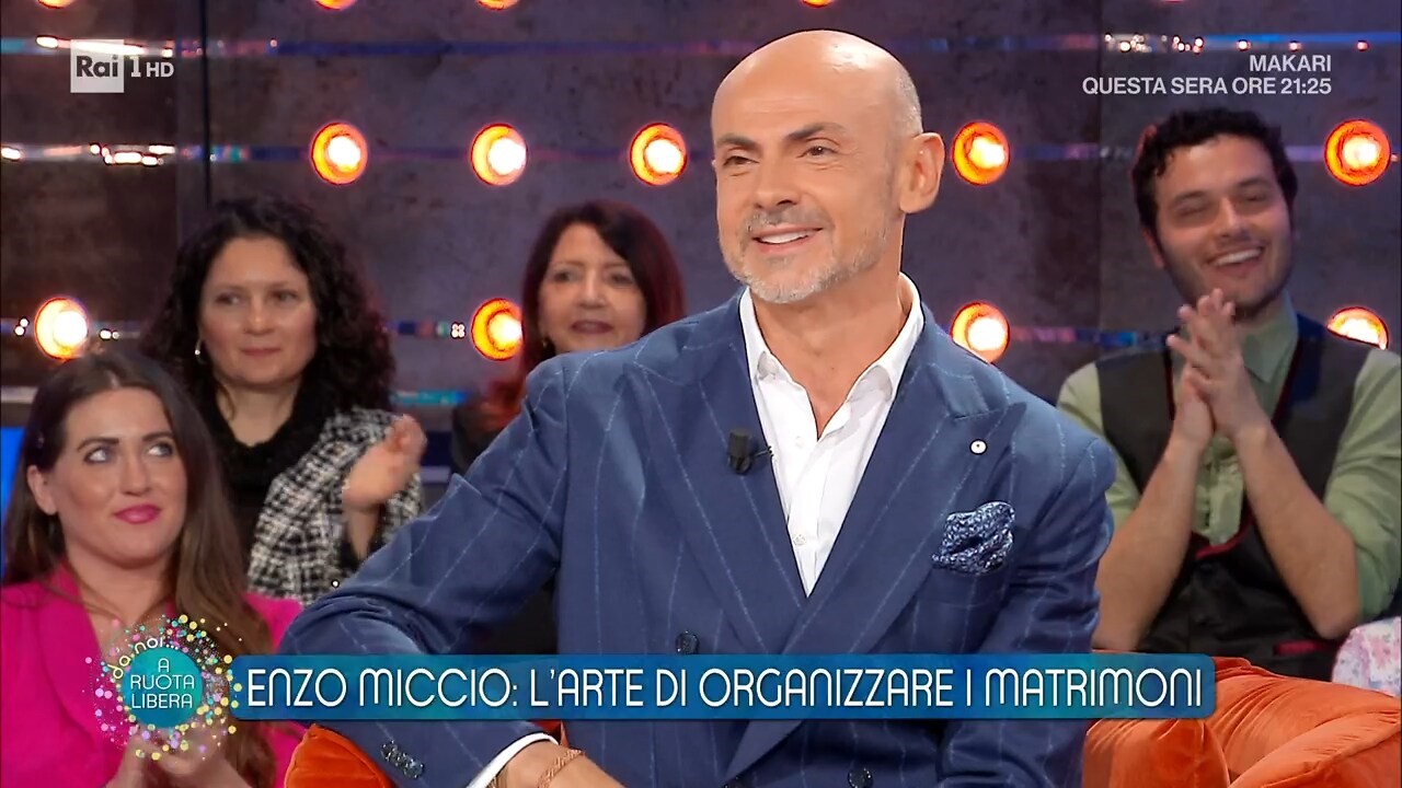 RAI2: NUOVO SABATO POMERIGGIO CON ENZO MICCIO, FEDERICA GENTILE E GABRIELE VAGNATO