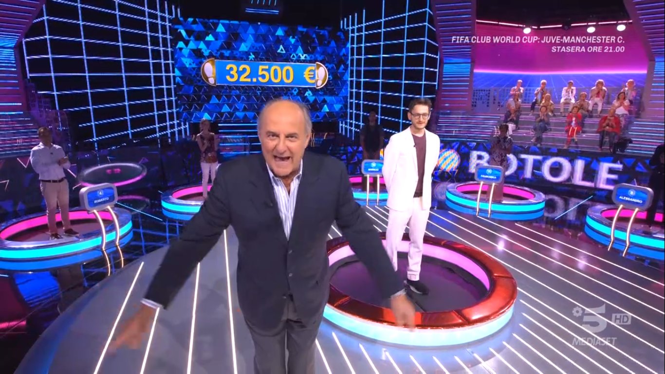 CANALE 5: STOP A CADUTA LIBERA! PRESERALE DI NUOVO IN REPLICA (TANTO PER CAMBIARE) CANALE 5: STOP A CADUTA LIBERA! PRESERALE DI NUOVO IN REPLICA (TANTO PER CAMBIARE)