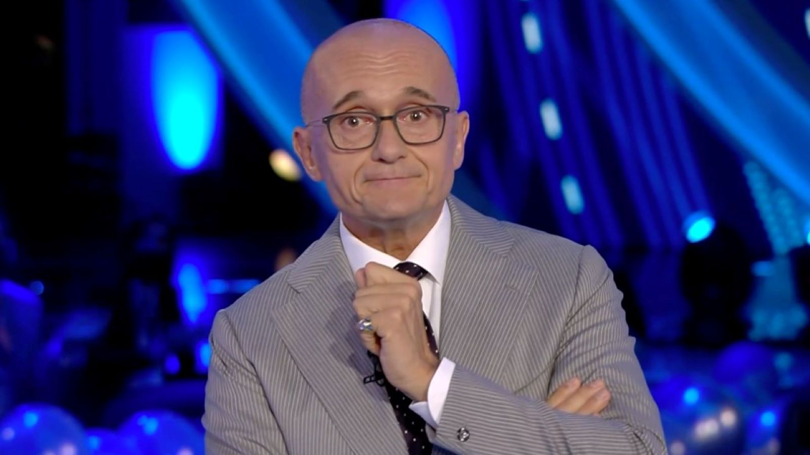 CANALE 5: GRANDE FRATELLO QUASI TUTTO L’ANNO TRA VIP, NIP E FORSE DUE CONDUTTORI CANALE 5: GRANDE FRATELLO QUASI TUTTO L’ANNO TRA VIP, NIP E FORSE DUE CONDUTTORI