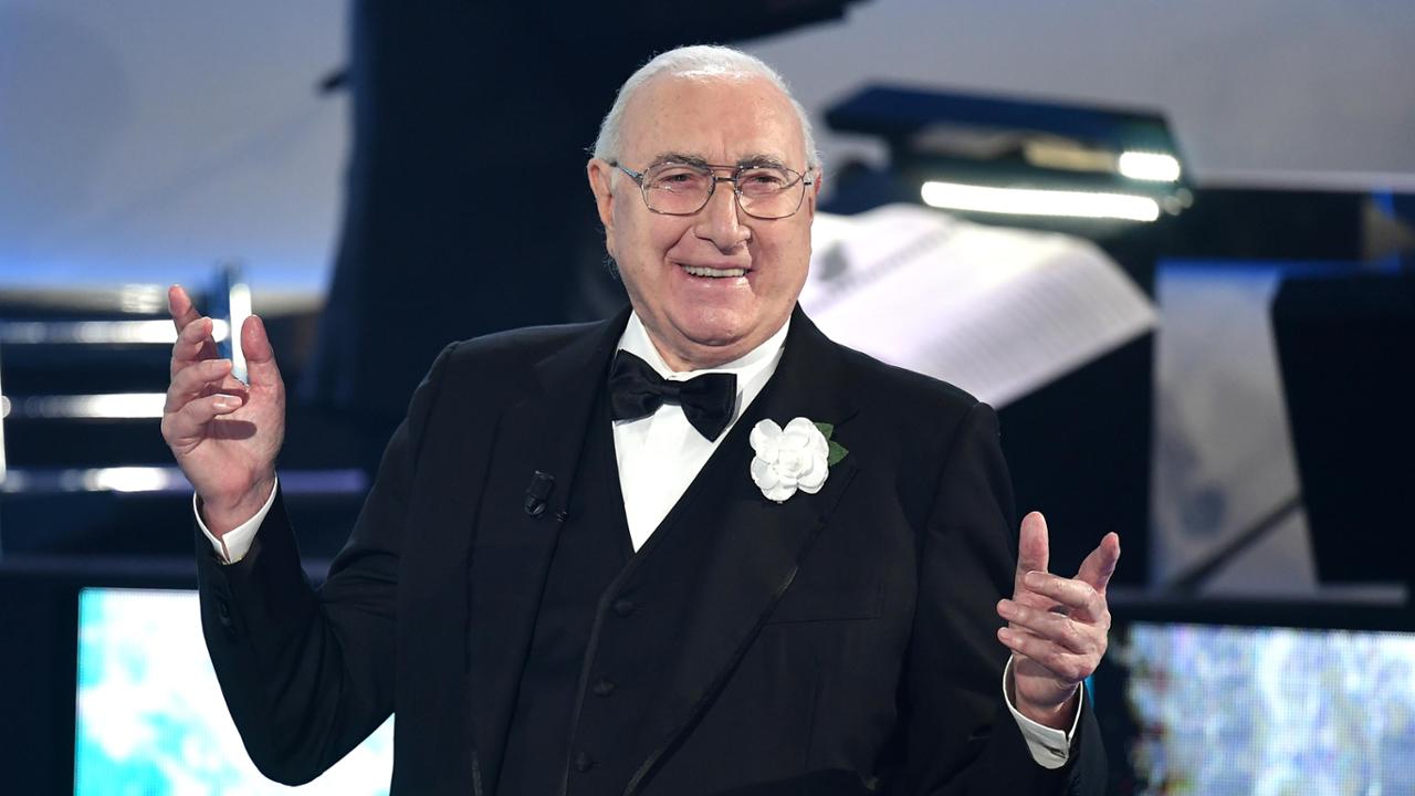 FUNERALI PIPPO BAUDO: DATA, ORARIO E DOVE SEGUIRLI IN DIRETTA TV