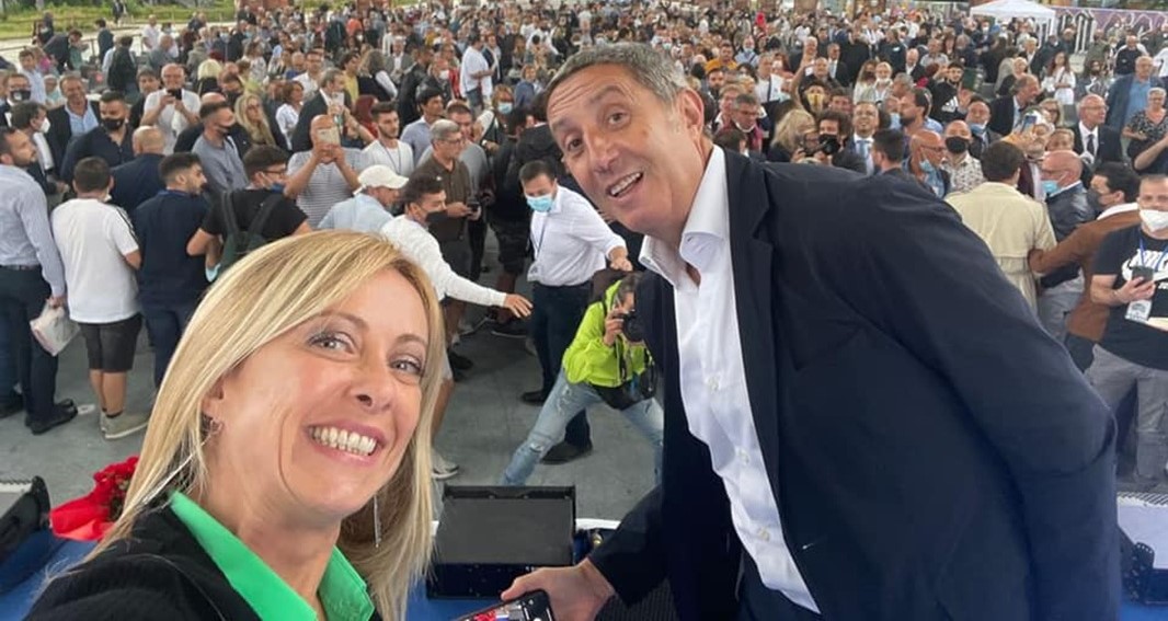 TG1: IL DIRETTORE CHIOCCI LASCIA PER DIVENTARE PORTAVOCE DI GIORGIA MELONI TG1: IL DIRETTORE CHIOCCI LASCIA PER DIVENTARE PORTAVOCE DI GIORGIA MELONI