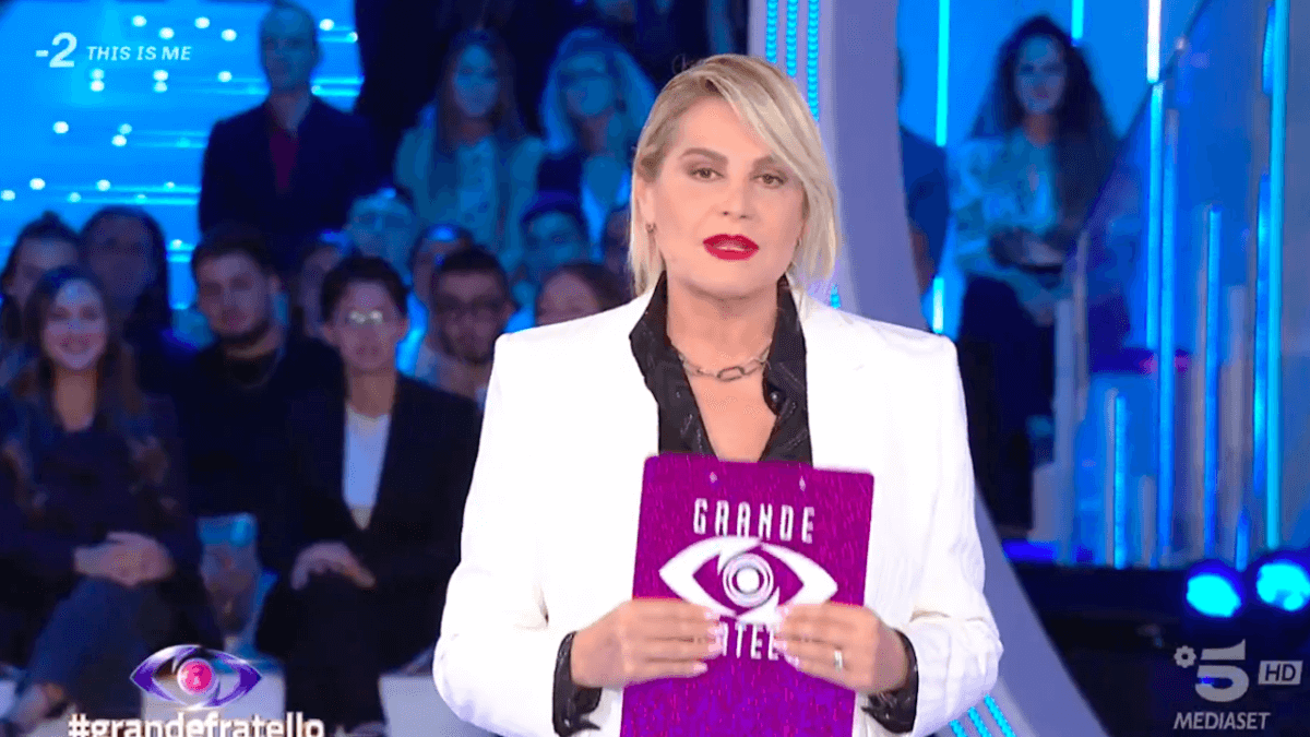BLANCA COLPISCE AL CUORE IL GRANDE FRATELLO: CHIUSURA ANTICIPATA O CAMBIO CAST? BLANCA COLPISCE AL CUORE IL GRANDE FRATELLO: CHIUSURA ANTICIPATA O CAMBIO CAST?