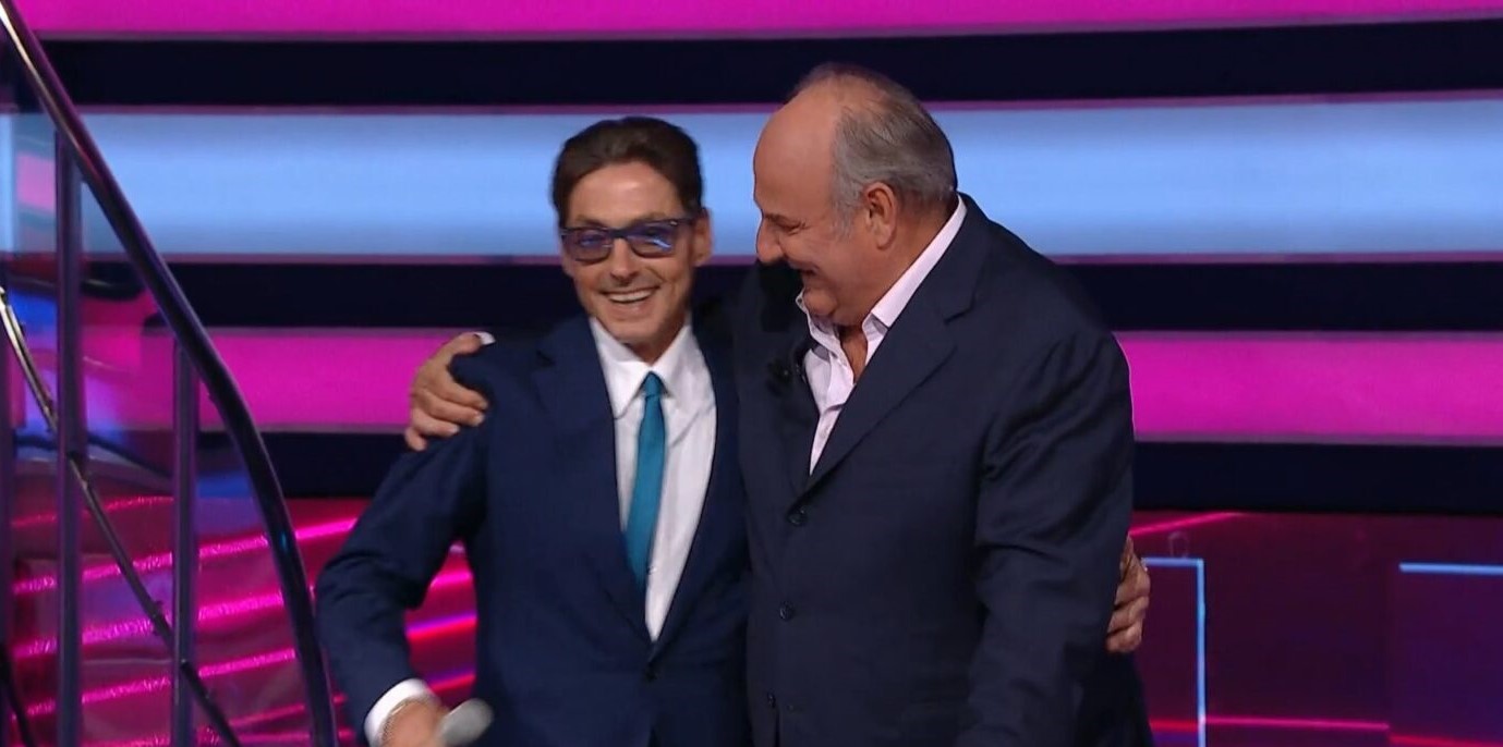 berlusconi isola slitta gfvip rivoluzione ruota no stop amadeus fanta tv da Bubinoblog berlusconi isola slitta gfvip rivoluzione ruota no stop amadeus fanta tv