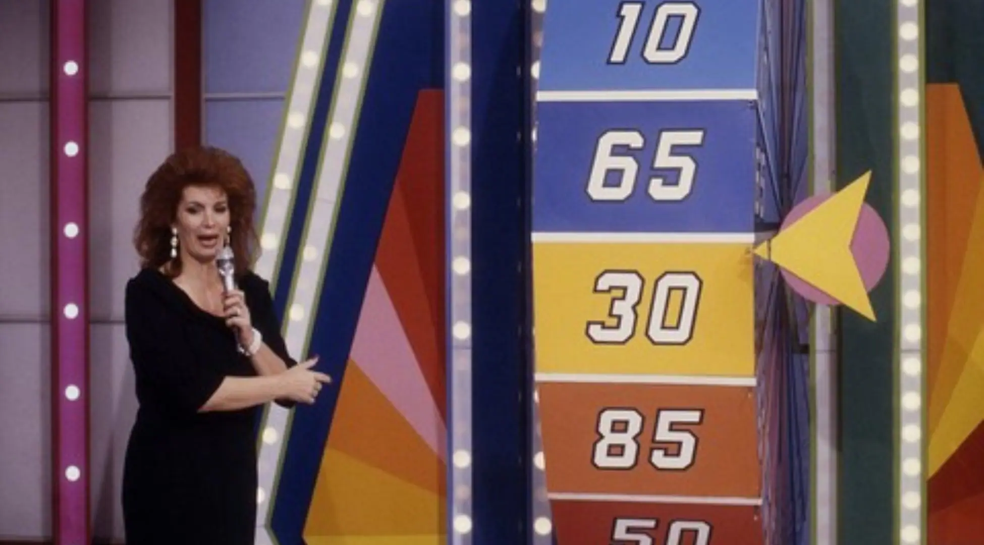 200 fatta ok il prezzo 200 giusto su canale 5 sulla scia del revival boom della ruota