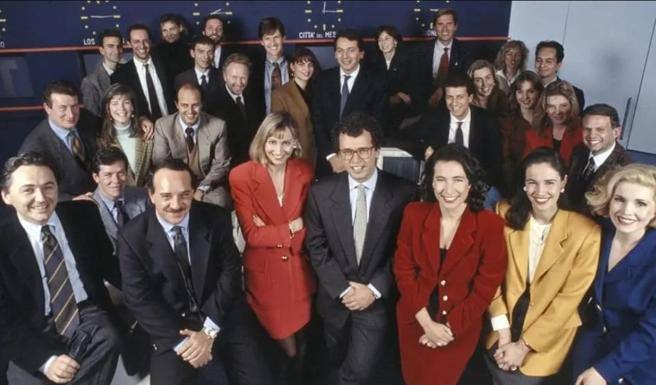 MEDIASET FESTEGGIA I 34 ANNI DEL TG5: “INFORMAZIONE, CREDIBILITÀ, INNOVAZIONE” MEDIASET FESTEGGIA I 34 ANNI DEL TG5: “INFORMAZIONE, CREDIBILITÀ, INNOVAZIONE”