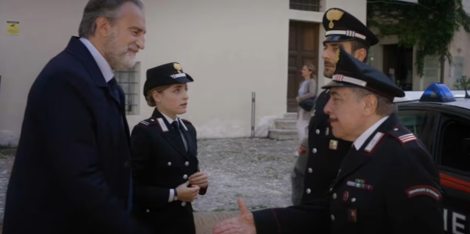 ASCOLTI TV 22 GENNAIO 2026: LE INDAGINI DI DON MATTEO (22,8%), IL RITORNO DI STRISCIA LA NOTIZIA (18,6%), DE MARTINO (24,7%) VS SCOTTI (24,4%) ASCOLTI TV 22 GENNAIO 2026: LE INDAGINI DI DON MATTEO (22,8%), IL RITORNO DI STRISCIA LA NOTIZIA (18,6%), DE MARTINO (24,7%) VS SCOTTI (24,4%)