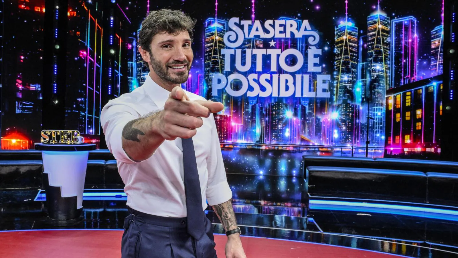 stasera tutto 200 possibile scotti e cuccarini benedicono lo show di de martino da Bubinoblog stasera tutto 200 possibile scotti e cuccarini benedicono lo show di de martino