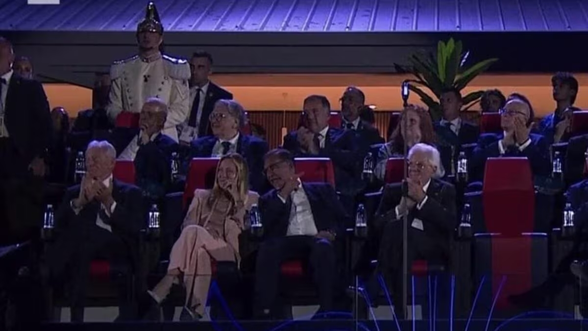 panico rai ai giochi del mediterraneo fischi a meloni boato per mattarella da Bubinoblog.altervista.org panico rai ai giochi del mediterraneo fischi a meloni boato per mattarella