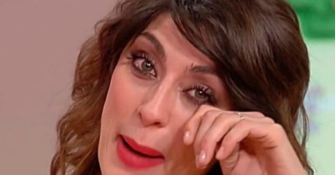 rai1 elisa isoardi si scusa in lacrime dopo l8217elenco del toto morti da Bubinoblog.altervista.org rai1 elisa isoardi si scusa in lacrime dopo l8217elenco del toto morti